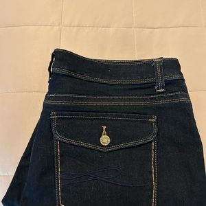Lee perfect fit jeans, sits below the waist, dark blue